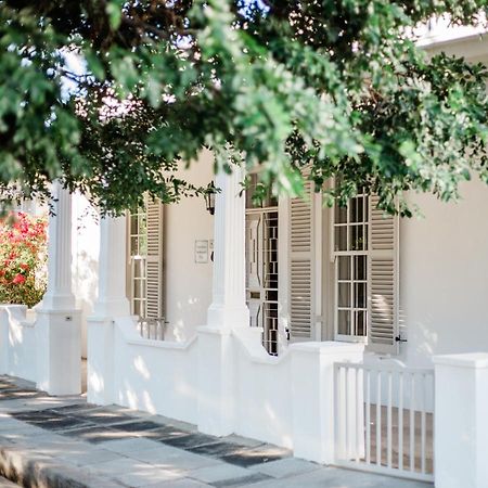 River Bend Guesthouses Храфф-Рейнет Экстерьер фото